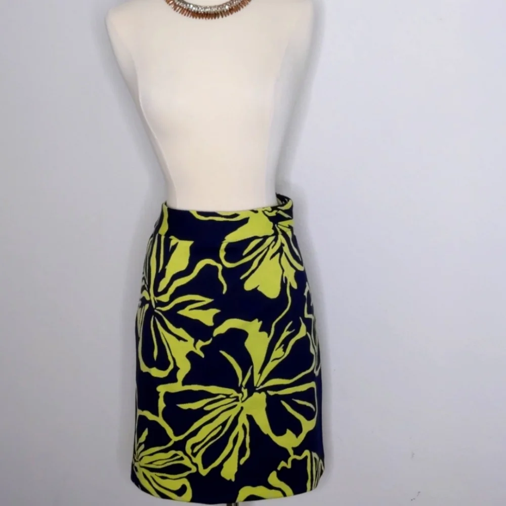Grace Elements Skirt Dark Blue with Floral Size 14